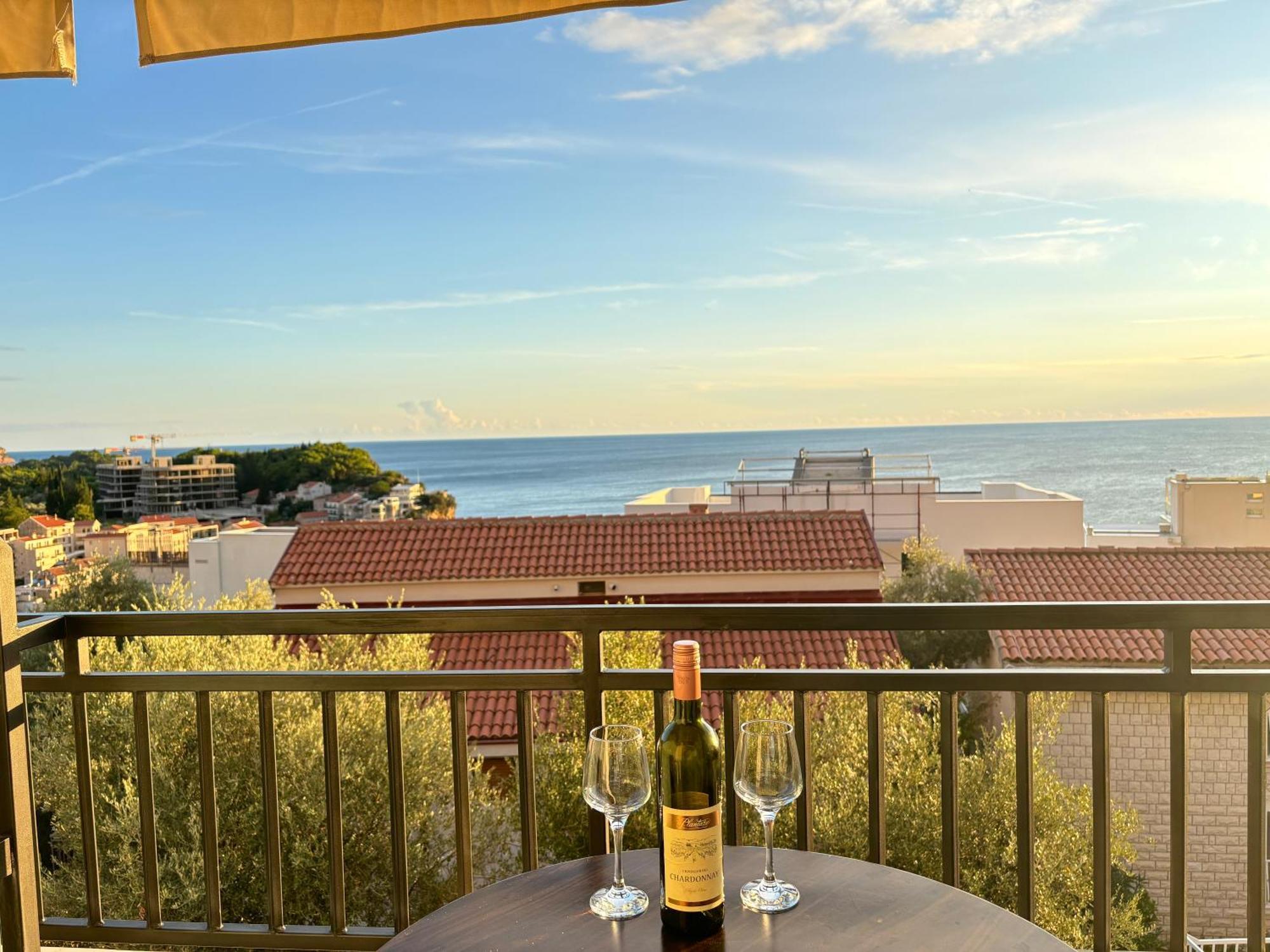 Villa Mona 2 Budva Bagian luar foto