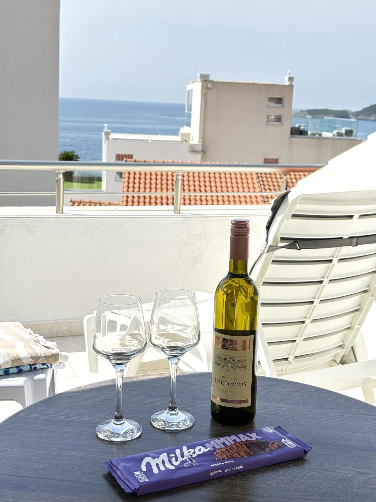 Villa Mona 2 Budva Bagian luar foto