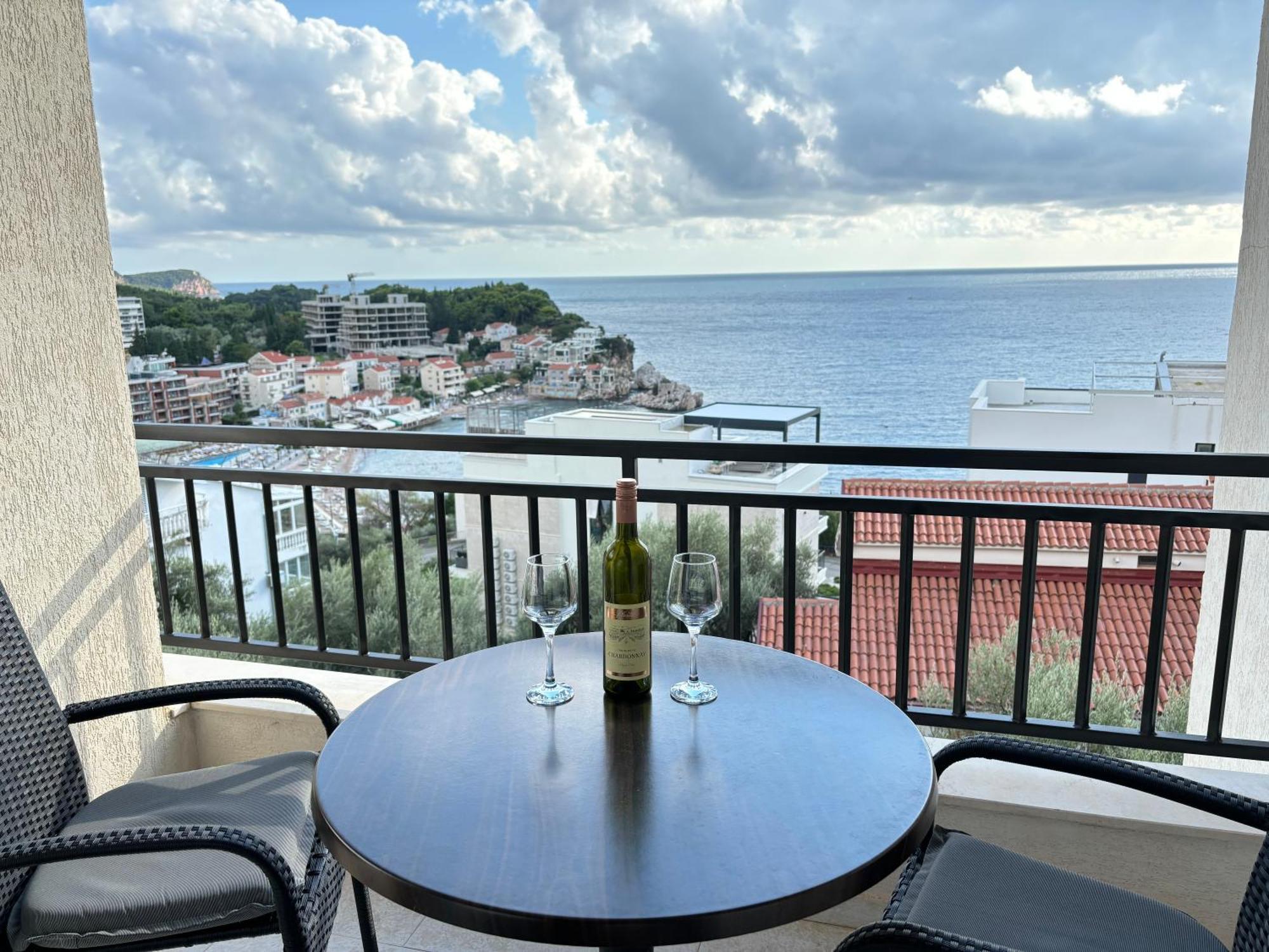 Villa Mona 2 Budva Bagian luar foto