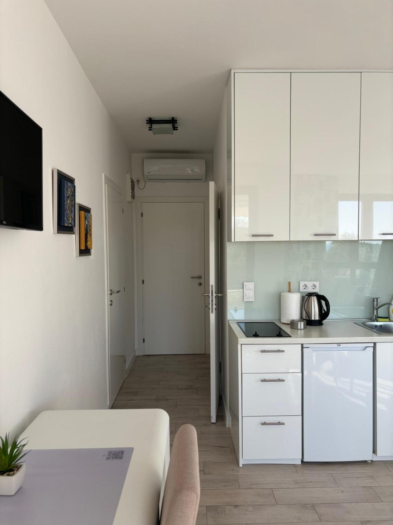 Villa Mona 2 Budva Bagian luar foto
